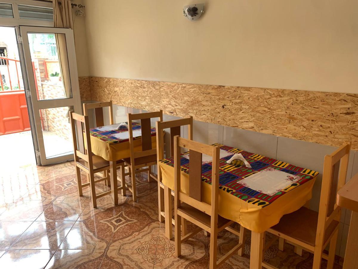 Girasol Guesthouse Assomada Exterior photo